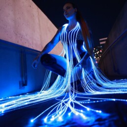fashion-tech-designer-fiber-optic-costume-light-up-clothing